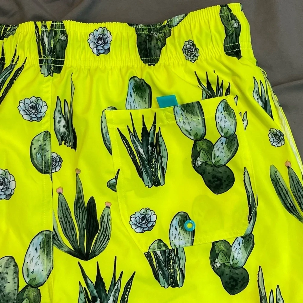 Cactus Swim Trunks With Pockets Size Medium (32-34)